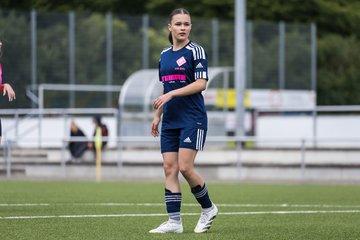 Bild 161 - wCJ Osterroenfelder TSV - VfL Pinneberg : Ergebnis: 0:15